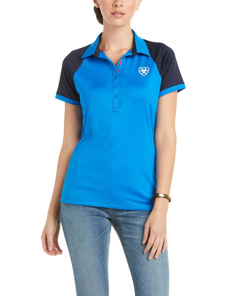 Polo bleu à manches courtes avec el logo blanc sur le haut derecha avant pour femme Team 3.0 - Ariat