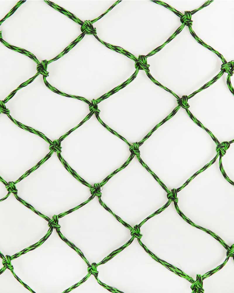 Green and black hay net 90x100cm with 5x5cm holes - Premiere