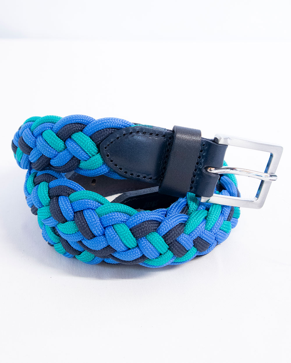 Cinturón estrecho, trenzado y elástico azul marino, turquesa y azul con acabados de cuero en azul marino - Euro-Star
