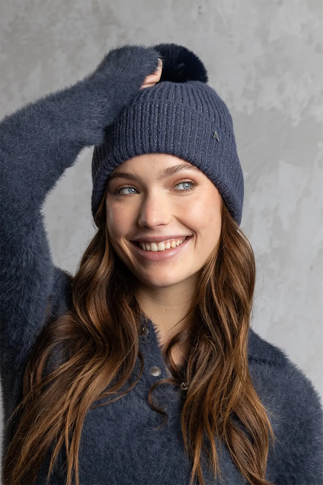 Bonnet à pompon en bleu marine (Inkwell) - Anky