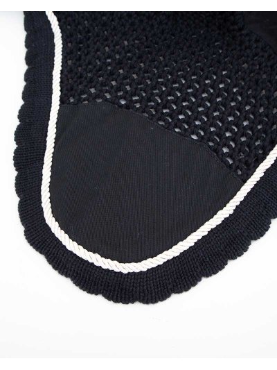 Bonnet en crochet noir avec oreilles élastiques et cordon blanc pour cheval (full) - Roma - Equiline - imagen 2