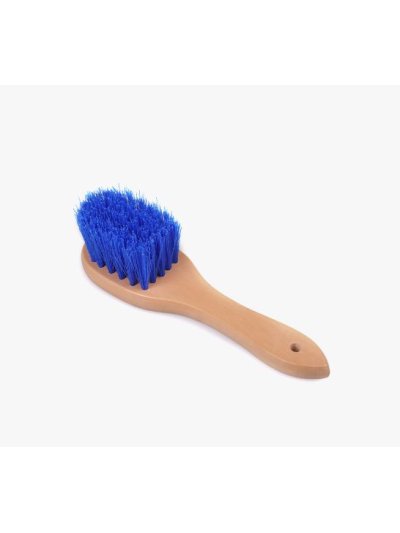 Brush with wooden handle and long, thick blue bristle - QHP - imagen 2