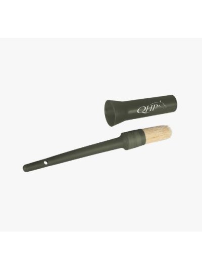 Brush with special cap for green hoofs - QHP