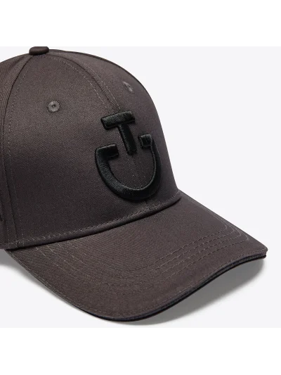 Gorra de algodón marrón oscuro con logo bordado negro - Cavalleria Toscana