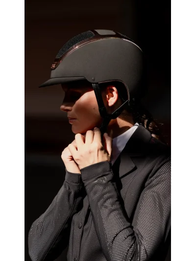 Matt black riding helmet with rose gold chrome (Black Everyrose) Dogma Chrome - Kask - imagen 4