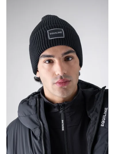 Black knitted beanie with microfleece lining and jacquard logo EQCAP - Equiline