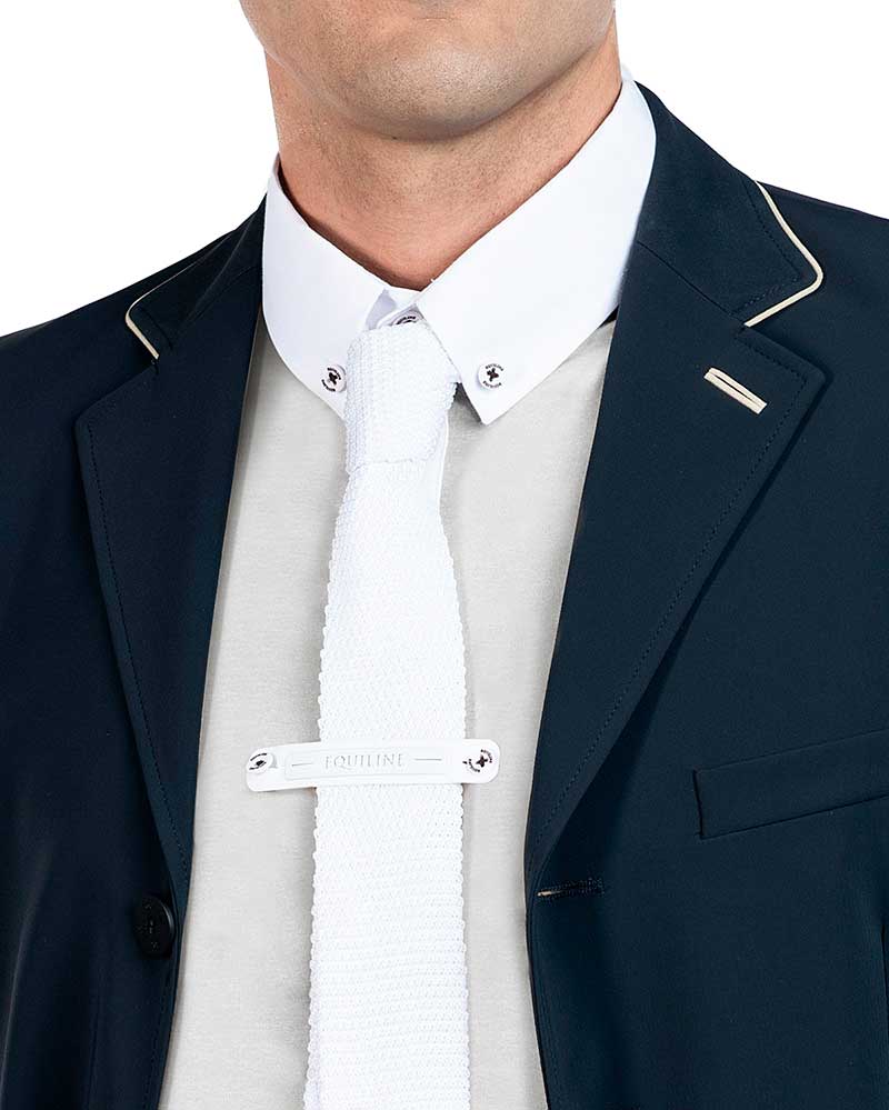 Corbata estrecha punto blanco con logo azul marino – Equiline Álogo