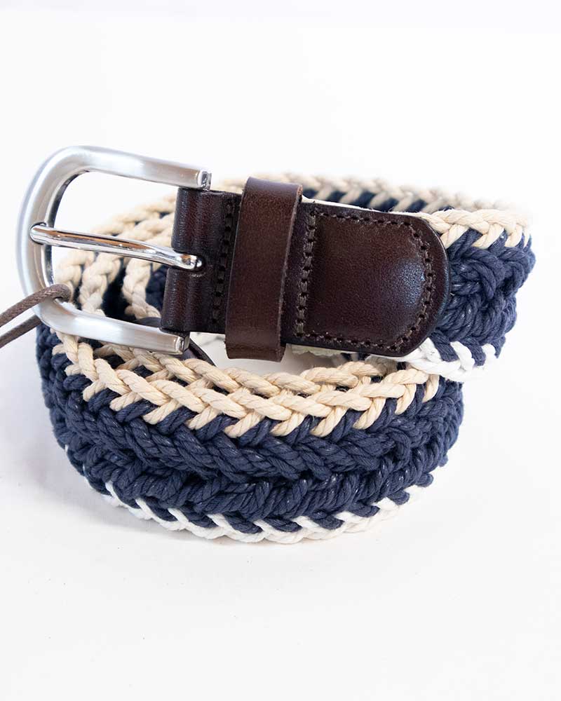 Cinturón azul marino, beige y blanco trenzado con acabado cuero marrón oscuro de HV Polo | Álogo