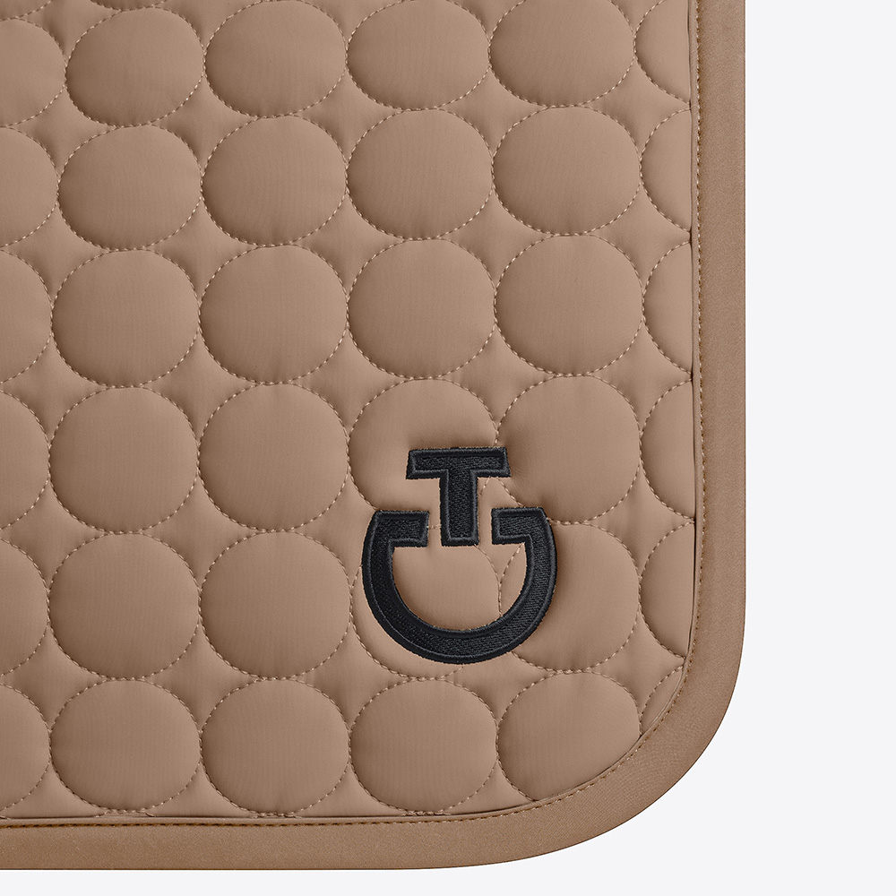 Sudadero de salto marrón claro con bordado circular y el logotipo en negro para caballo y pony Circle Quilted - Cavalleria Toscana - Imagen 3